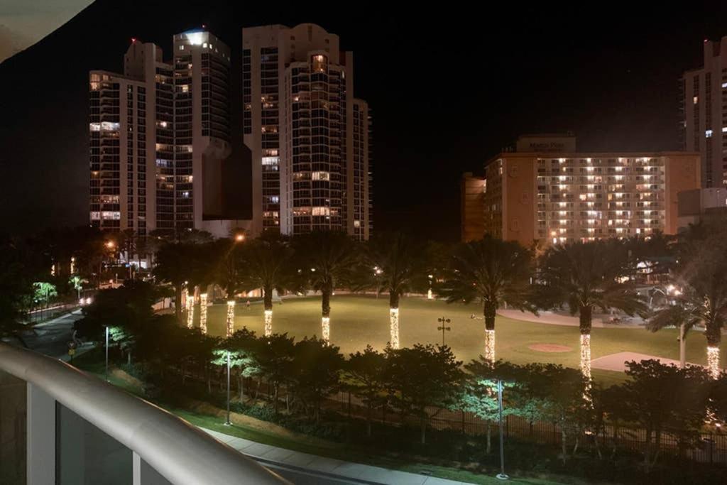 Beautiful Apartment Steps Away From The Beach Miami Beach Ngoại thất bức ảnh