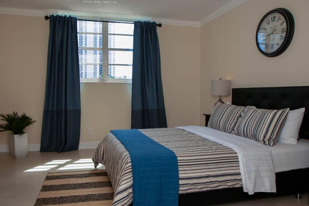 Beautiful Apartment Steps Away From The Beach Miami Beach Ngoại thất bức ảnh